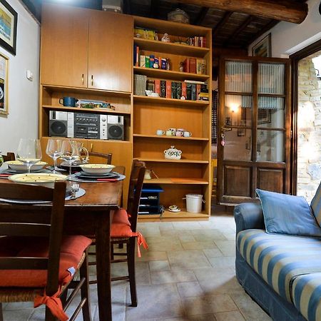 דירות Isola d'Arbia Loft In Antico Mulino מראה חיצוני תמונה